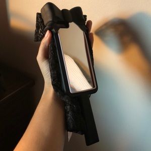 iPhone 6s bow/mirror case